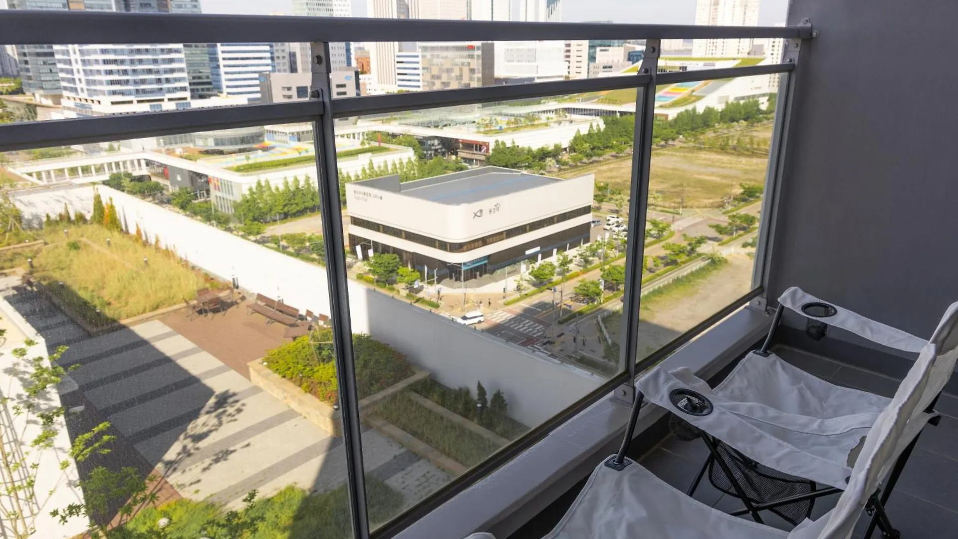 W 2Br 60M2 Newly Built High Floor Apt 2Min To Hyundai Outlet Triple St 2Free Parking Incheon Apartment