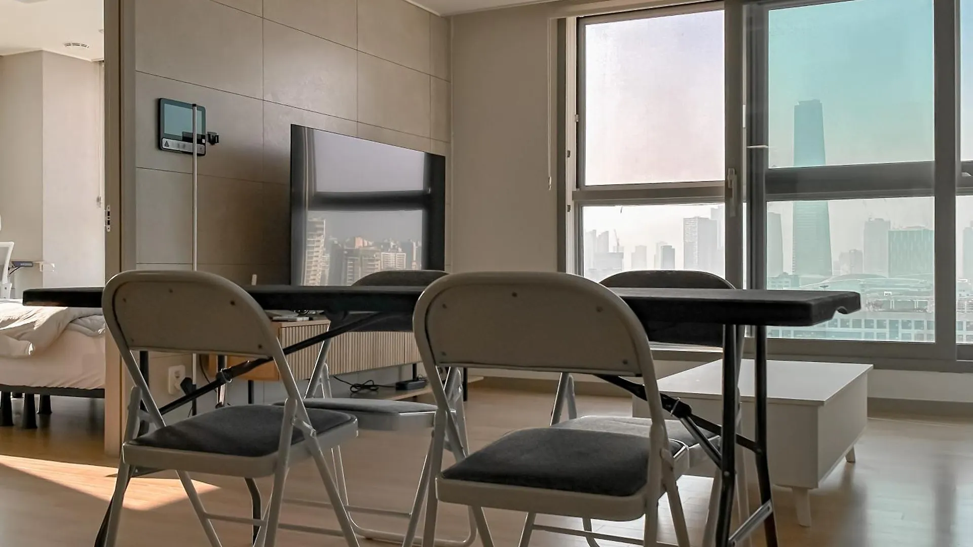 W 2Br 60M2 Newly Built High Floor Apt 2Min To Hyundai Outlet Triple St 2Free Parking Incheon Apartment
