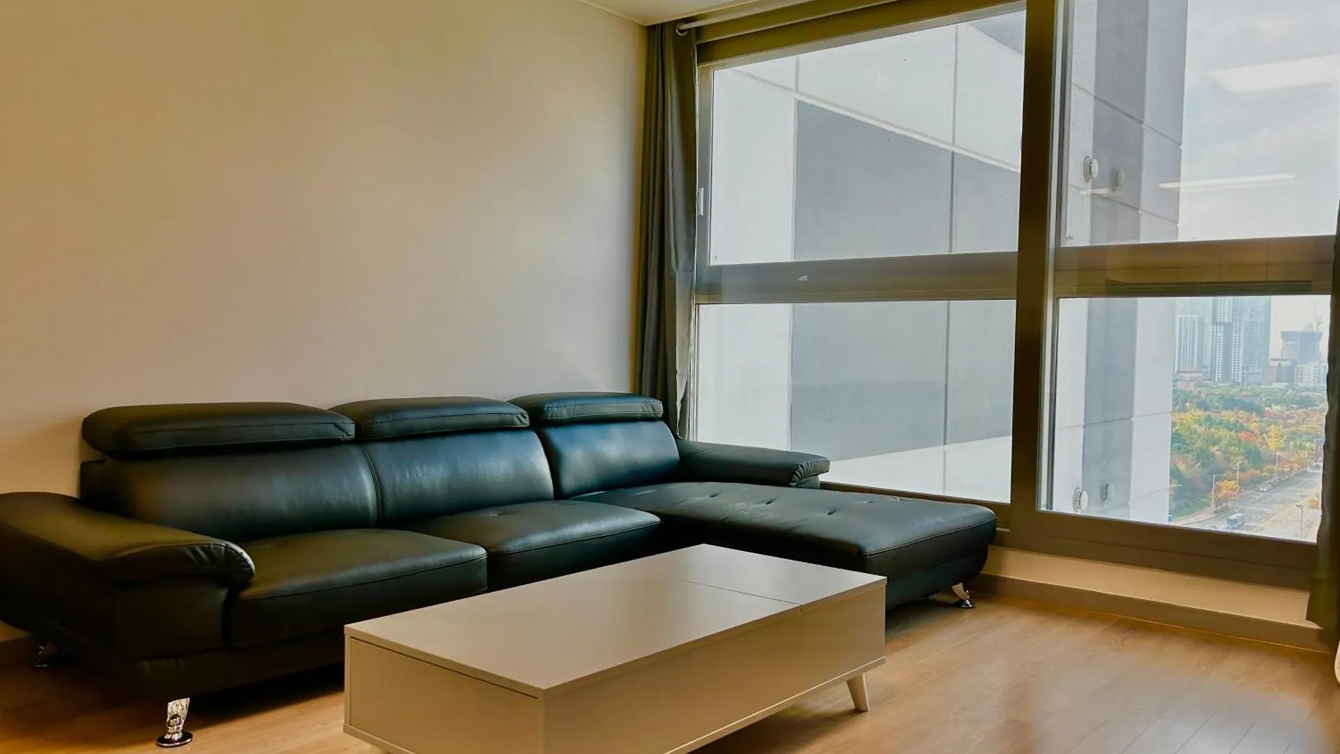 W 2Br 60M2 Newly Built High Floor Apt 2Min To Hyundai Outlet Triple St 2Free Parking Incheon