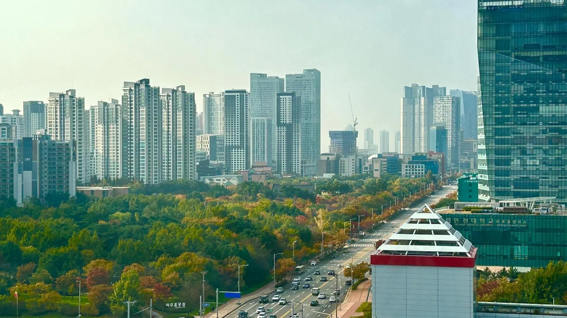 W 2Br 60M2 Newly Built High Floor Apt 2Min To Hyundai Outlet Triple St 2Free Parking Incheon Apartment